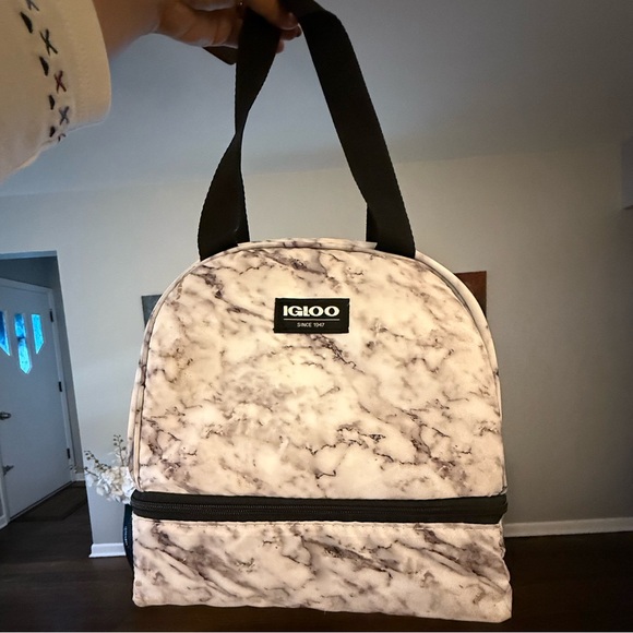 Igloo Marble Print Lunch Bag - Picture 1 of 6